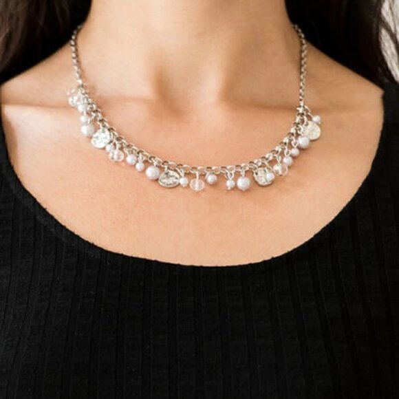 Coastal Cache Necklace - Picture 2 of 3